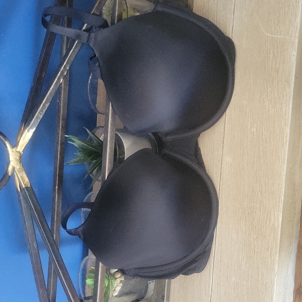 Pink Victoria Secret bra 38c